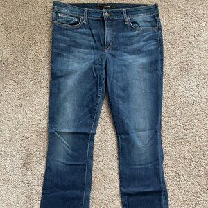 Joe's Women's Slim Fit Mini Bootcut Size 32 Dark Wash